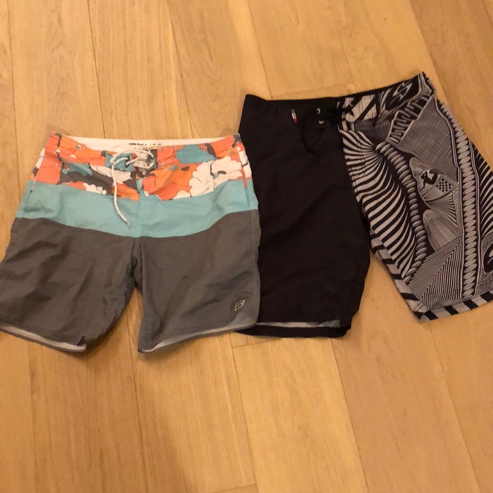Two pair board shorts billabong and Squad